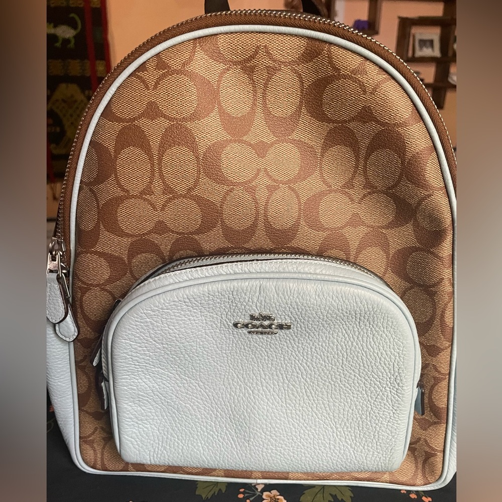 Court Backpack in signature canvas- COACH